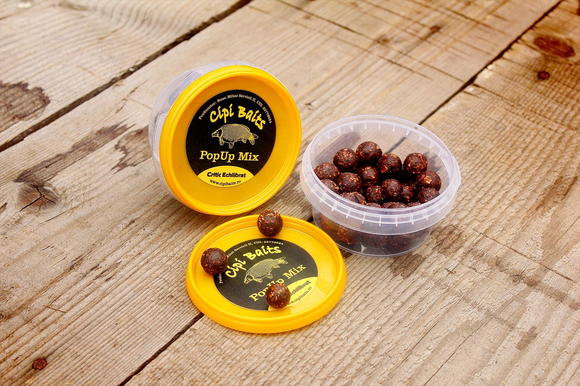 Produse CipiBaits - PopUp Mix Critic Echilibrat
"Imponderabiliteatea" este termenul care caracterizeaza aceasta momeala.Pastrand calitatile de nutritie si atractie ale bilelor din gama "CipiBaits", poate sa scoata din letargie si cel mai mofturos crap.